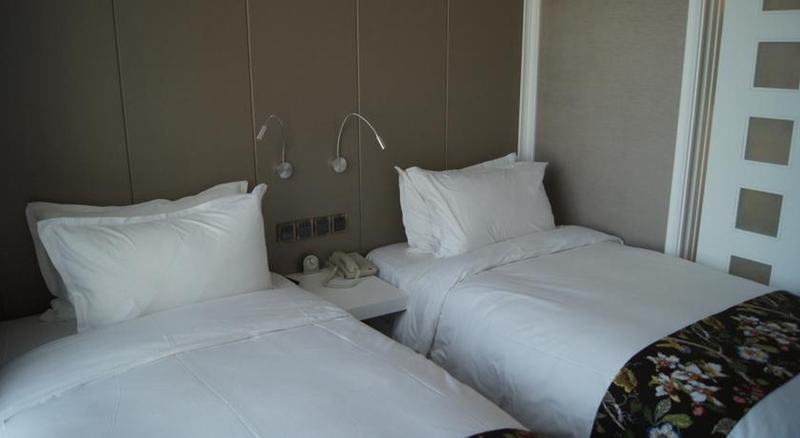 Brightel All Suites Shanghai Buitenkant foto